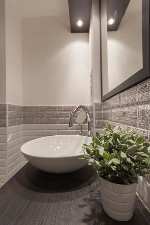 Luxury Apartment By Hi5-Varoshaz Suite Будапеща Екстериор снимка